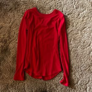 Long sleeve t shirt red
